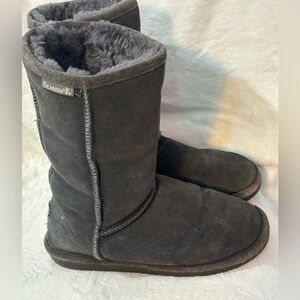 BearPaw Charcoal Suede Boots size 8